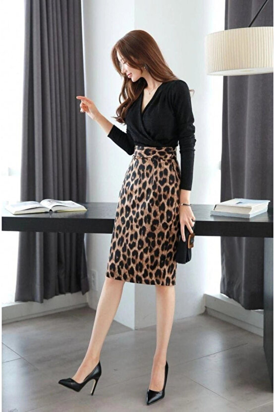 Kadın Uzun Kollu Kruvaze Yaka üst Ithal Krep Alt Dalgıç Leopar Detaylı Elbise