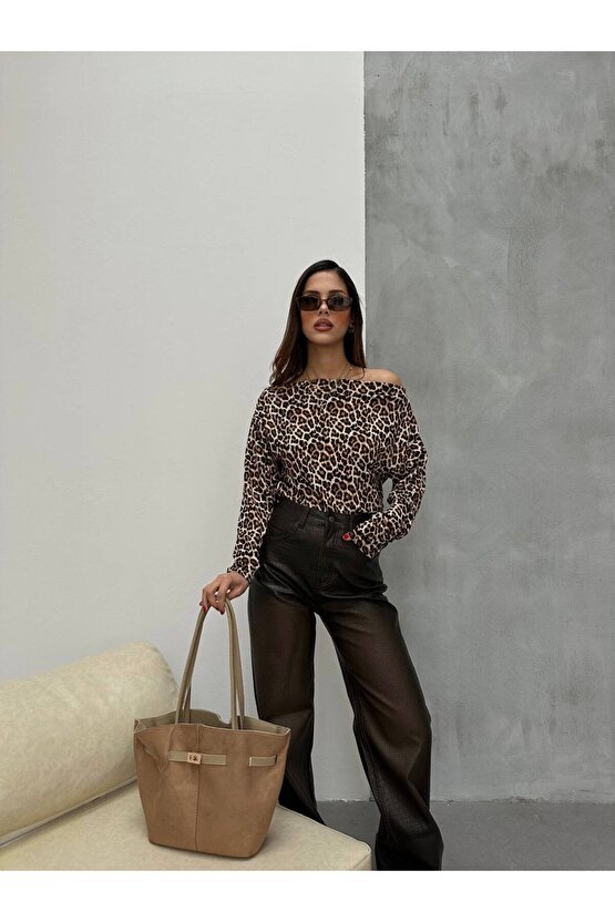 EQURİ Kadın Leopar Desenli Düşük Omuzlu Bluz