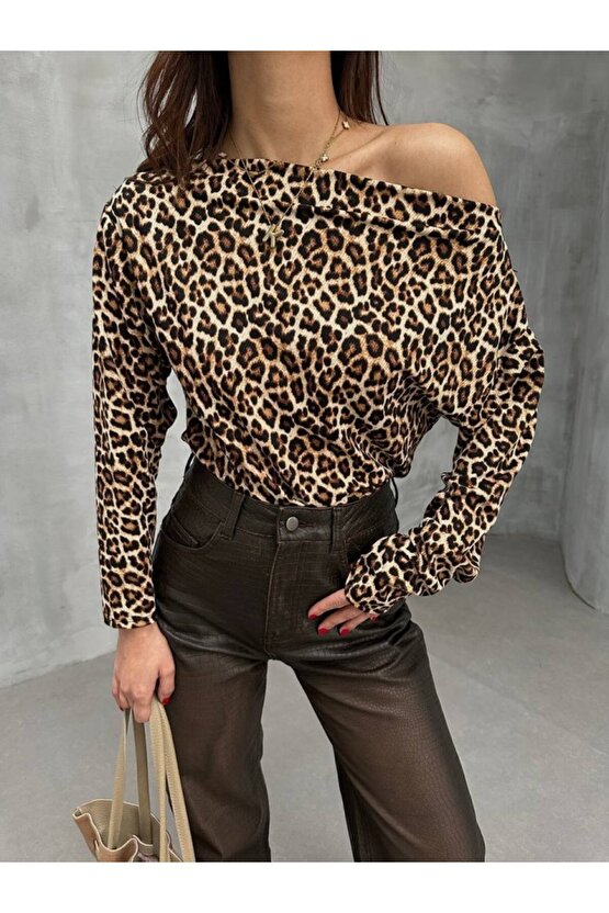 EQURİ Kadın Leopar Desenli Düşük Omuzlu Bluz