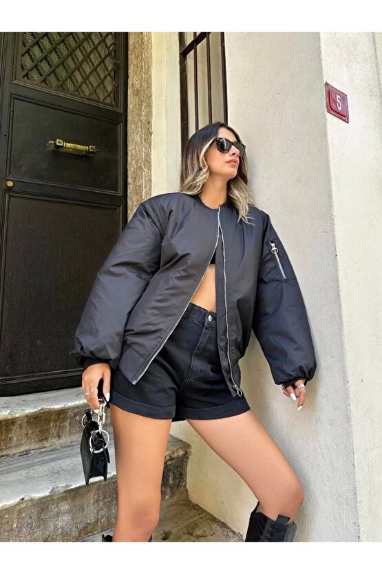 Kadın Oversize Bomber Ceket – Siyah, Fermuarlı, Sokak Modası Tarzı Mont - Siyah