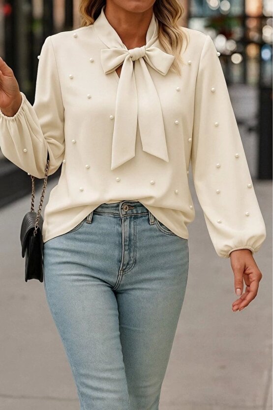 Kadın Uzun Kollu Yakadan Fiyonklu Incili Ithal Krep Bluz