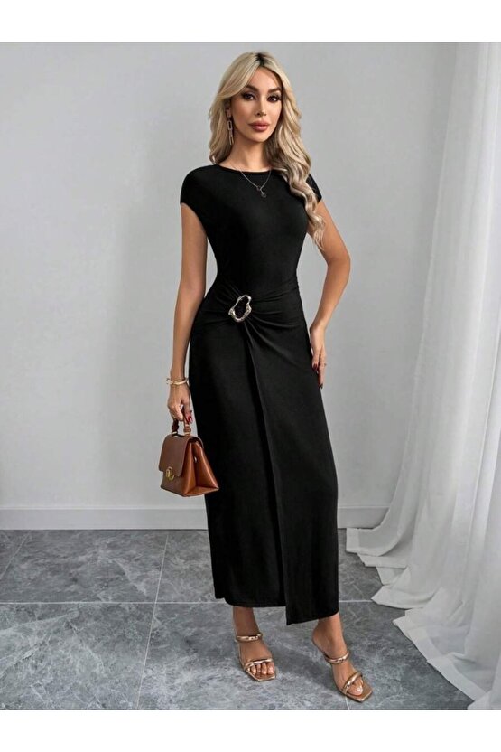 EQURİ Kadın Yarım Ay Kollu Yuvarlak Yaka önünde Toka Detaylı Modal Maxi Elbise