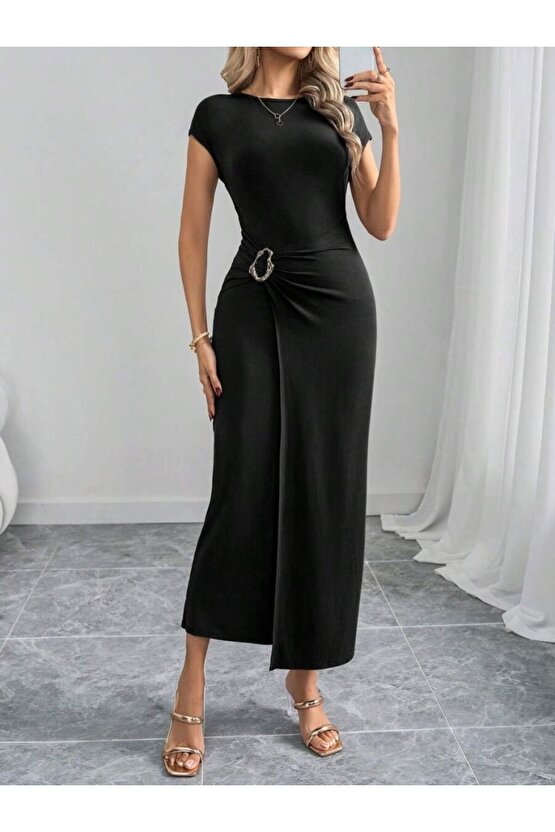 EQURİ Kadın Yarım Ay Kollu Yuvarlak Yaka önünde Toka Detaylı Modal Maxi Elbise