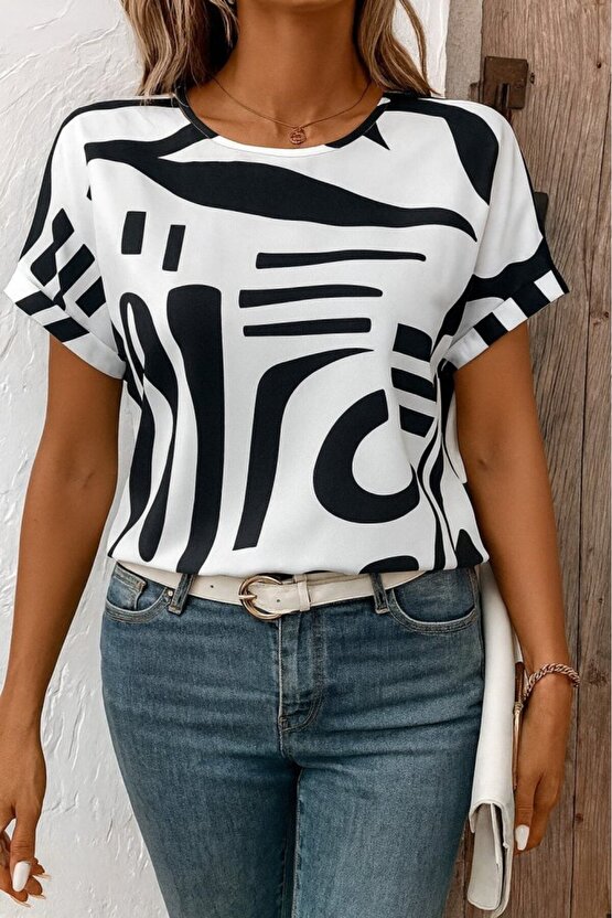 EQURİ Kadın Kısa Kollu Yuvarlak Yaka Desenli Süprem Bluz