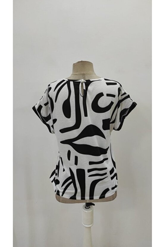 EQURİ Kadın Kısa Kollu Yuvarlak Yaka Desenli Süprem Bluz