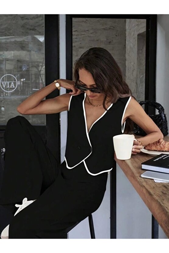 Kadın Kolsuz V Yakalı Düğmeli Ithal Krep Yelek Ve Pantolon Ikili Takım