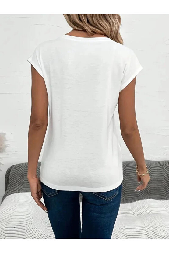 Kadın Kısa Kollu V Yakalı Kalp Desen Viskon Bluz