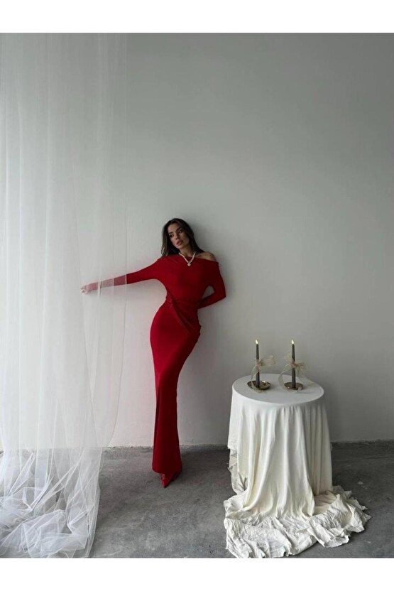 Kayık Yaka Uzun Kurdele Elbise