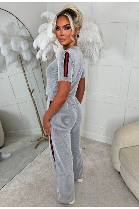 Kadın Bisiklet Yaka Yanı şerit Detay Bluz Ve Pantolon Ikili Takım