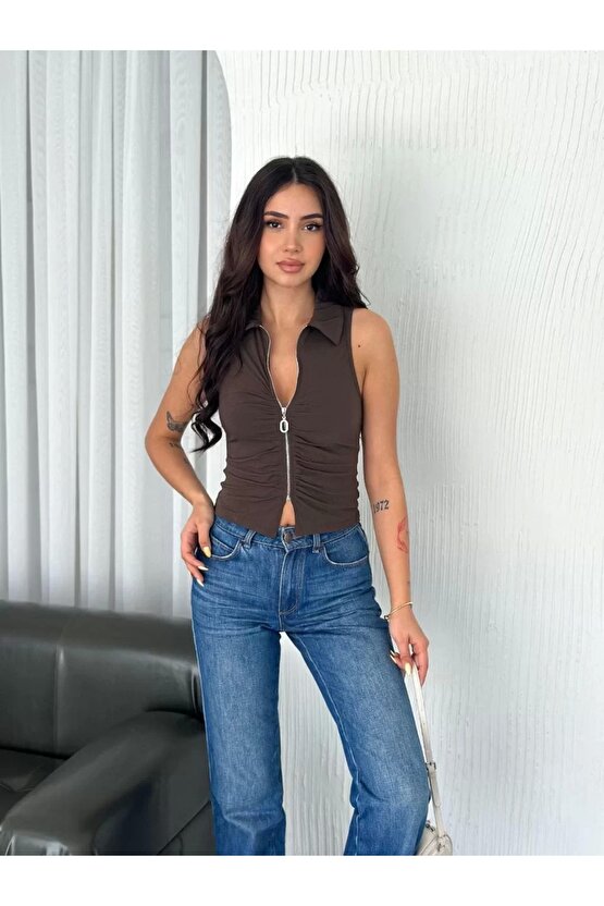 Yakalı Tam Fermuarlı Kolsuz Bluz - Kahverengi
