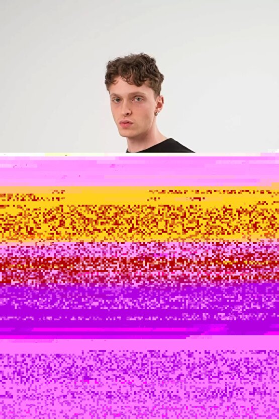 Akçalı Parlak Beyaz 301 Alüminyum-ahşap-plastik-demir-metal-sprey Boyama 400 ml