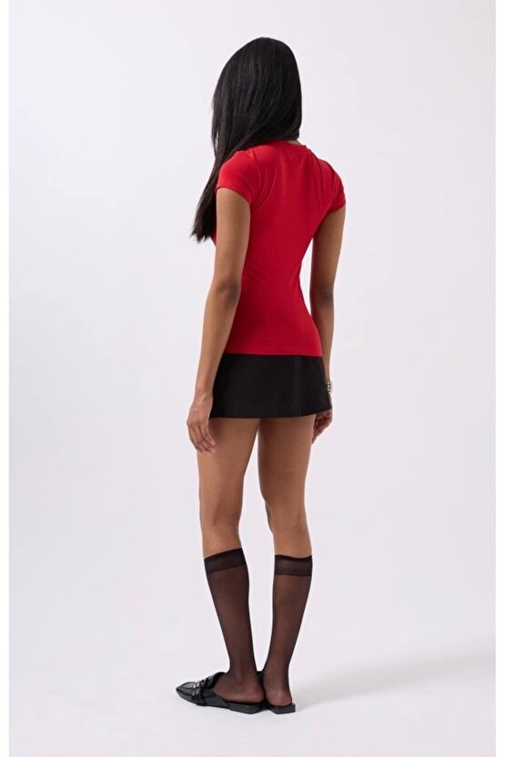 Nakış Detay Baskılı Crop T-Shirt