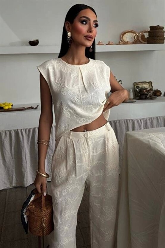 Shalina Süzüne Nakışlı Crop Takım 9796-08