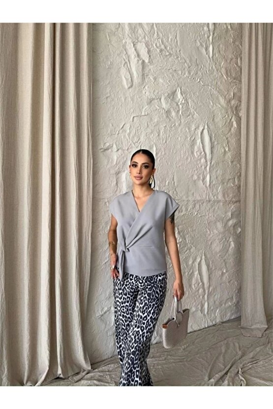 YANDAN BAĞAA DETAYI KOUZ BUZ Gri