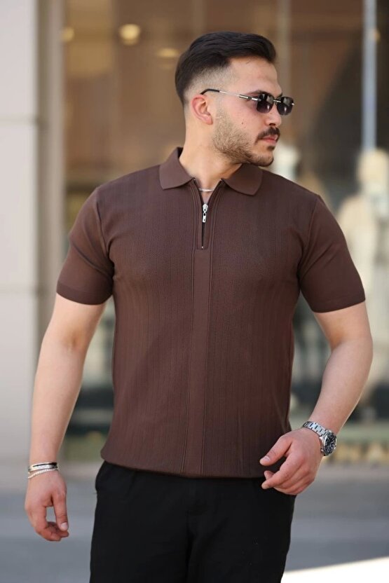 Erkek Yakası Fermuarlı Kısa Kollu T-shirt