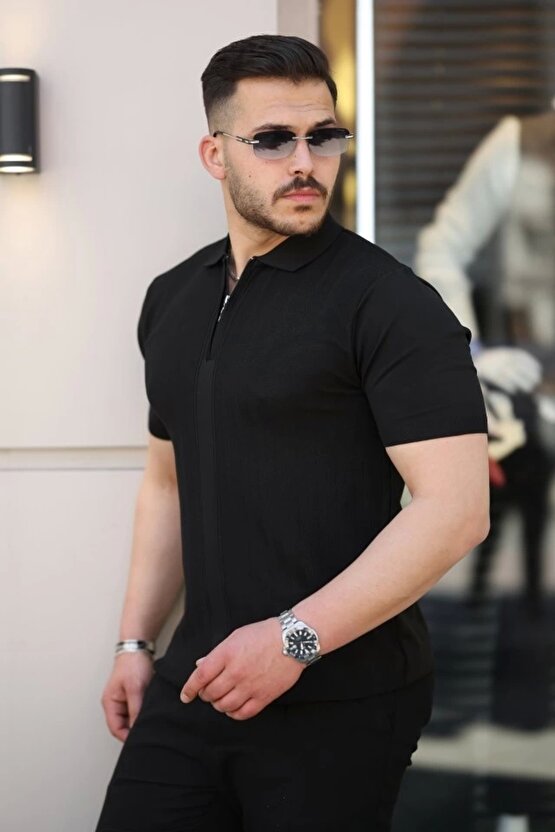 Erkek Yakası Fermuarlı Kısa Kollu T-shirt