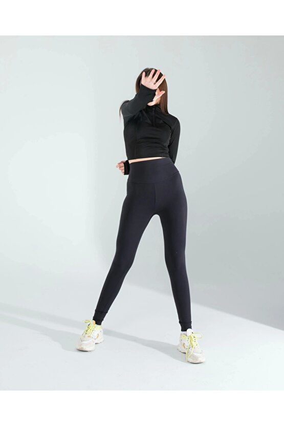 Siyah Renkli Parmak Geçmeli Spor Body