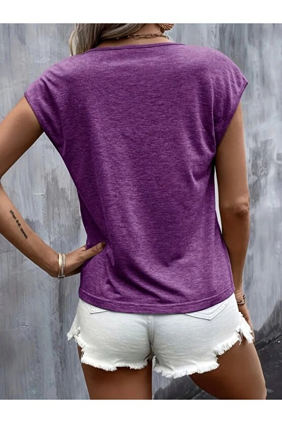 Kadın Kısa Kollu V Yakalı Kalp Baskılı Viskon Bluz