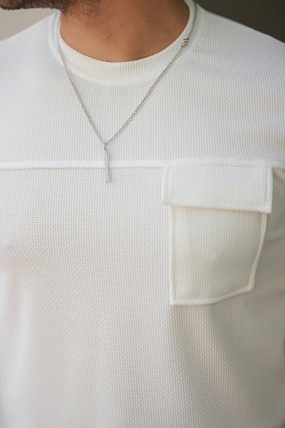 Erkek Cepli Kolyeli Kısa Kollu örme Kumaş T-shirt