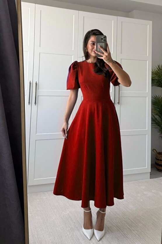 Modern İskandinav Desenli Yıkanabilir Kaymaz Dokuma Taban Şönil Halı Kiremit