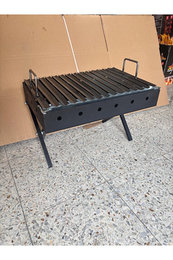 Kamp Campout Piknik Mangalı Katlanır Ayaklı, Oluklu Izgara Yağ Hazneli Portatif Katlanır Ayak Demir