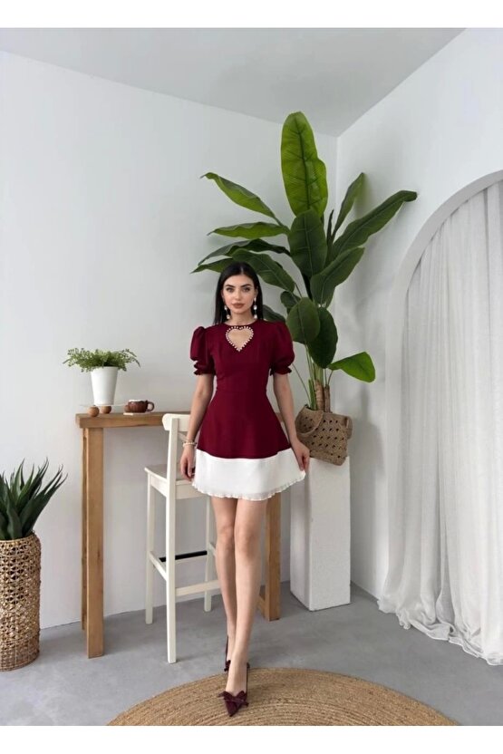 Safe Kalp Detaylı Elbise