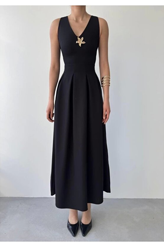 ate Yıldız Detaylı Elbise