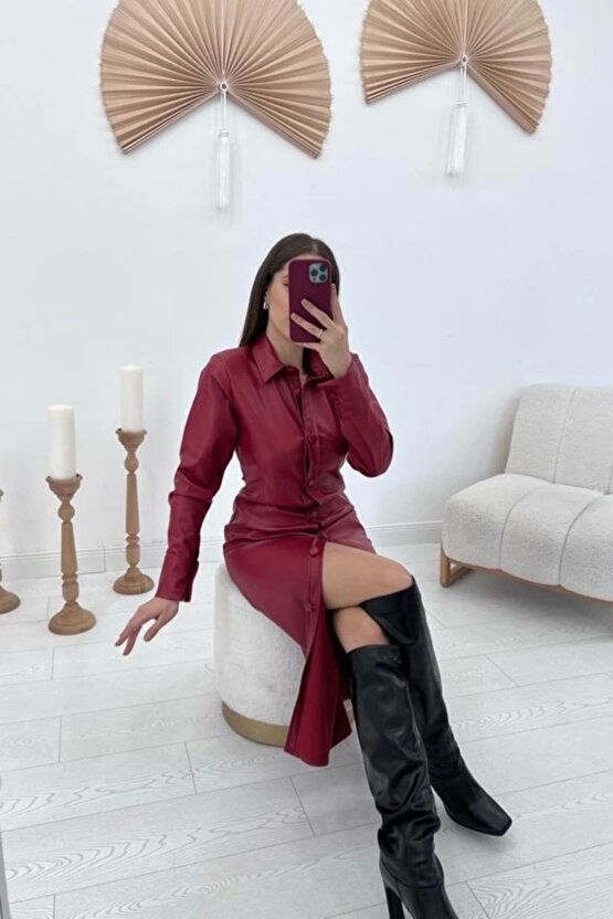 Kırmızı Boydan Düğmeli Deri Elbise