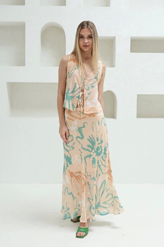 Bağcıklı Bluzlu Etek Takım Pudra