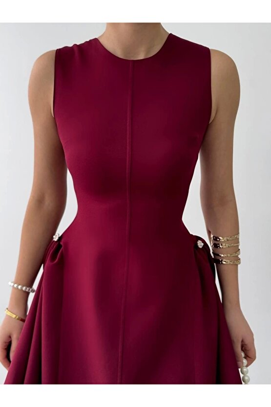 ore İnci Detaylı Elbise