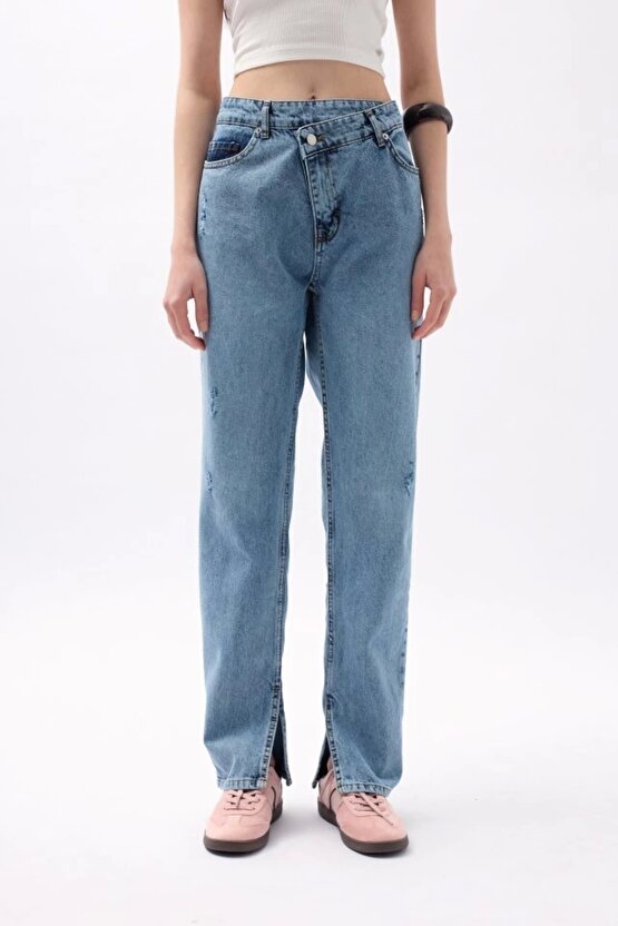 Asimetrik Bel Paça Yırtmaçlı Jean
