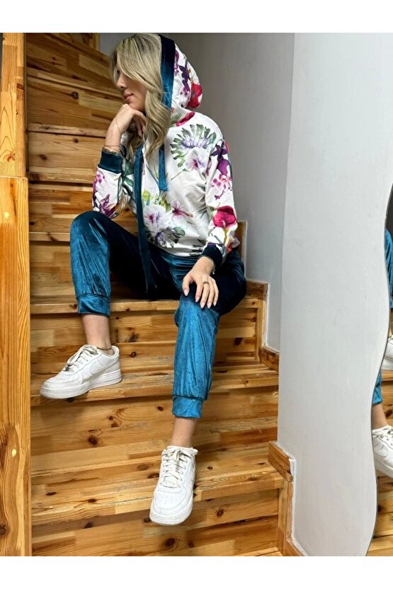 Kadın Kadife Kumaş Uzun Kollu Kapüşon Detay çiçek Baskılı Sweat Ve Pantolon Ikili Takım