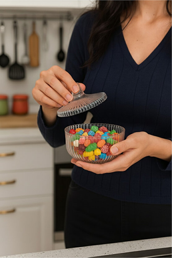 Mika Şekerlik Kapaklı Lokumluk Şeffaf Plastik Şekerlik Sunum Kabı