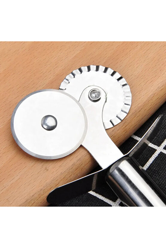 Çift Başlı Metal Saplı Pizza Kesici Hamur Ruleti