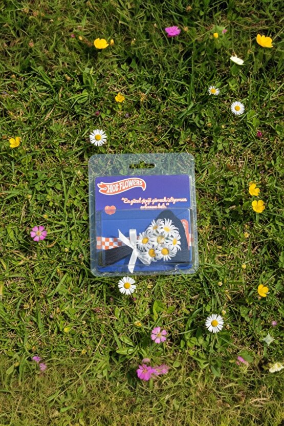 Hot Flowers Aynalı Mini Papatya Buketi Sevgiliye Özel Hediye Özel Tasarım Love Flowers Aksesuar