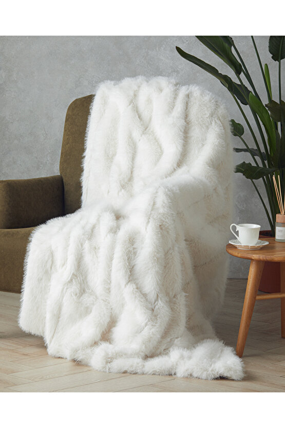 Soffice Tv Battaniye 150x180 cm Beyaz