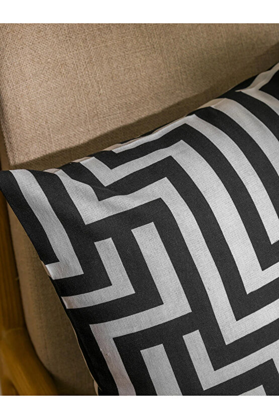 Siyah Çizgili Kırlent Kılıfı 45x45 Cm