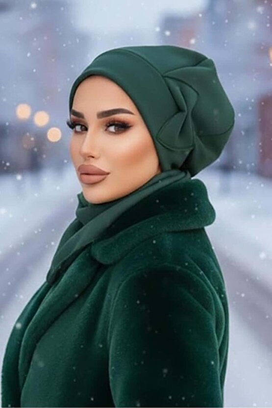 Zümrüt Yeşili Fiyonklu Tesettür Bere