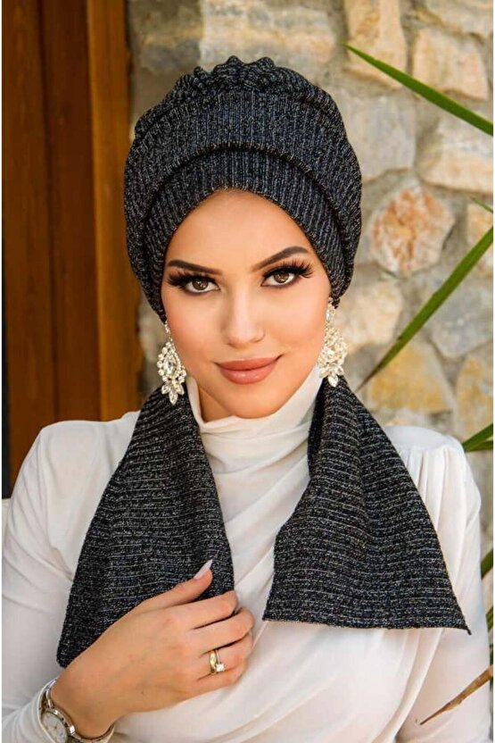 Siyah Gümüş Fitilli Atkılı Tesettür Bone