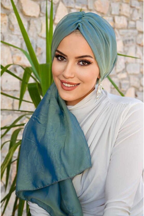 Yeşil Gold Janjan Şifon Tokalı Bone