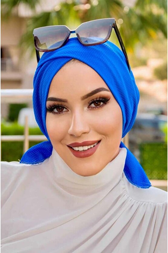 Saks Mavi Çapraz Bone