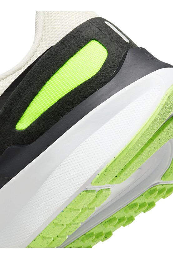 Beyaz Erkek Koşu Ayakkabısı DJ7883-100 NIKE AIR ZOOM STRUCTURE