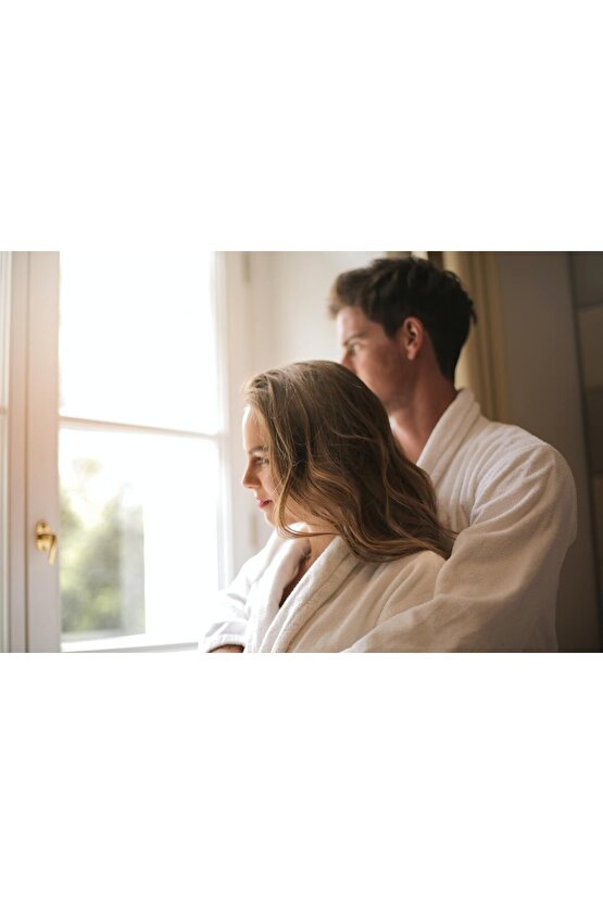 Beyaz Şalyaka Unisex Bornoz