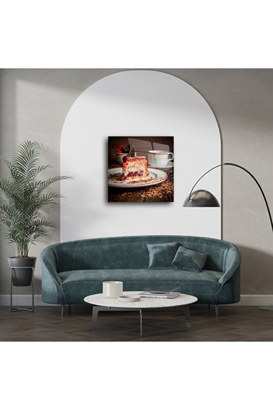 Vişneli Kremalı Pasta ve Kahve Temalı Baskı