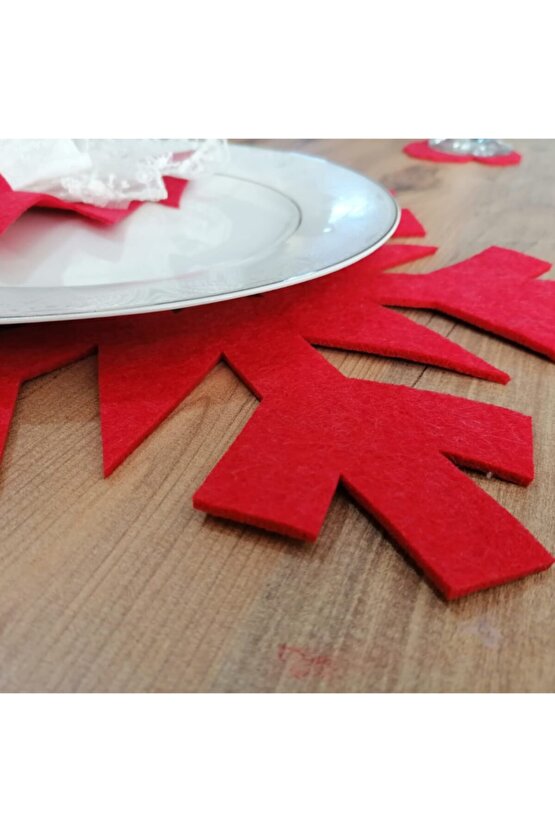 Keçe Yılbaşı Temalı Amerikan Servisi 2 Li 35x35 Cm Kırmızı Keçe Yuvarlak Amerikan Servis