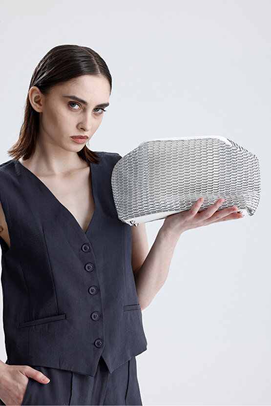 Heybes Kadın Beyaz Petek Desenli Şeffaf Clutch El Çantası