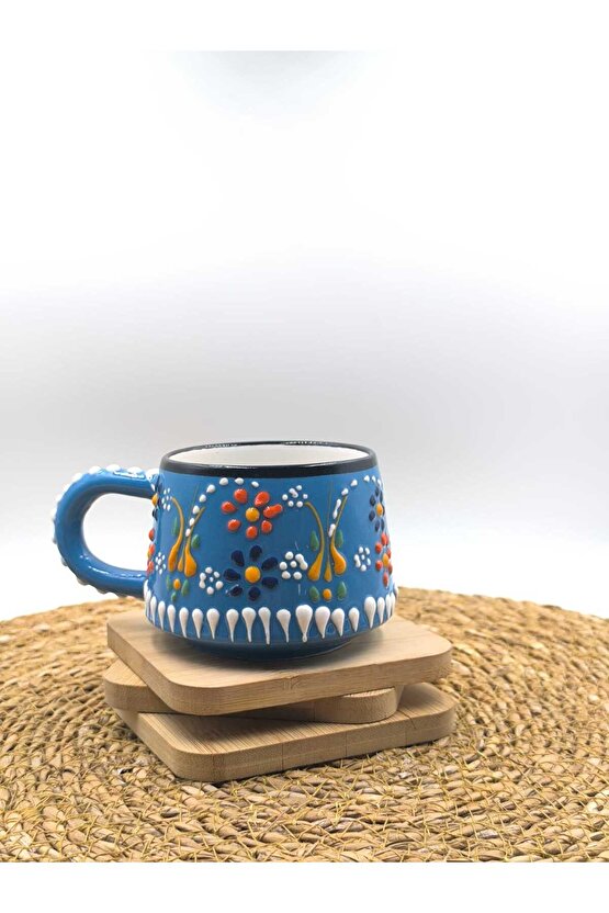 2 Adet Kabartma Desenli El Yapımı Seramik Kupa