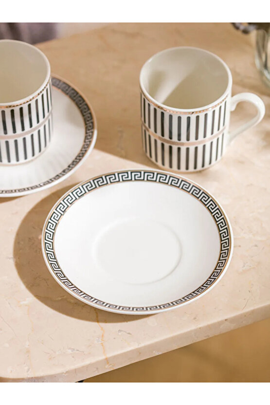 minimalist Şıklık: Siyah Çizgili 2 Kişilik Kahve Fincan Takımı