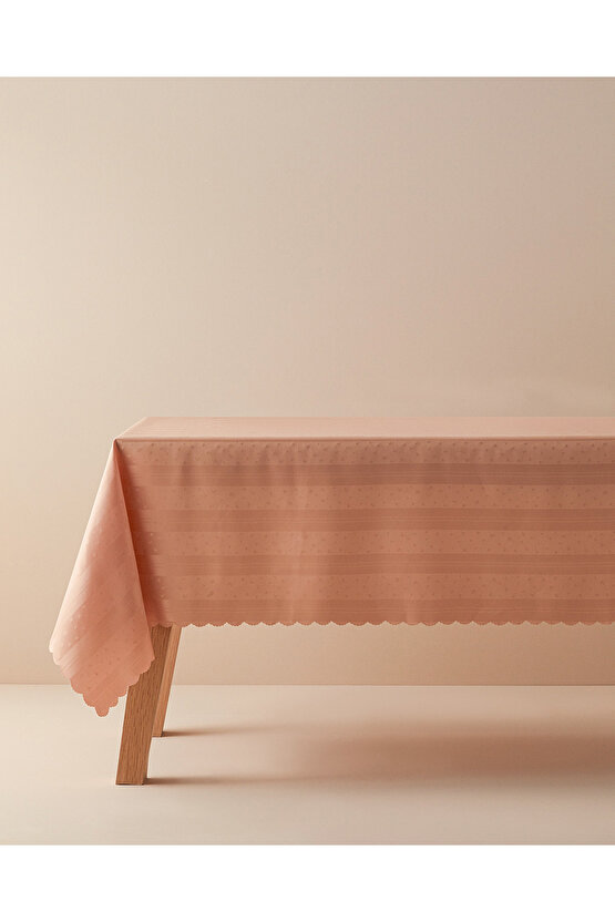 Mila Masa Örtüsü 150x200 Cm Pudra