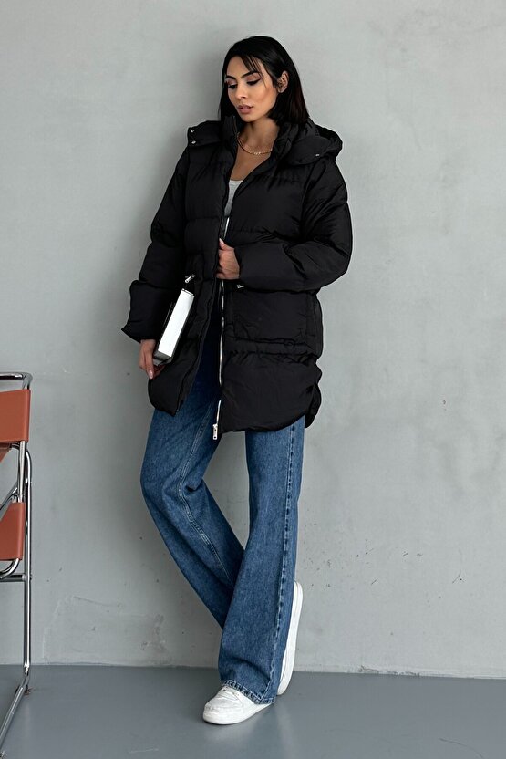 Kadın Kapüşonlu Uzun Şişme Mont Fermuarlı Cepli Kışlık Puffer Mont